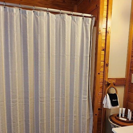 Cuddles, 1 Bedroom Studio, Walk To Downtown And Hiking Trails! Gatlinburg Exteriér fotografie